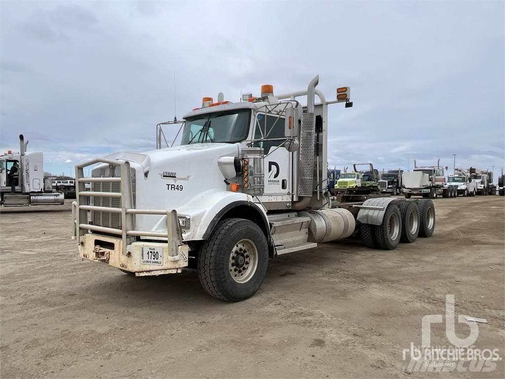 Kenworth T800 Autotractoare