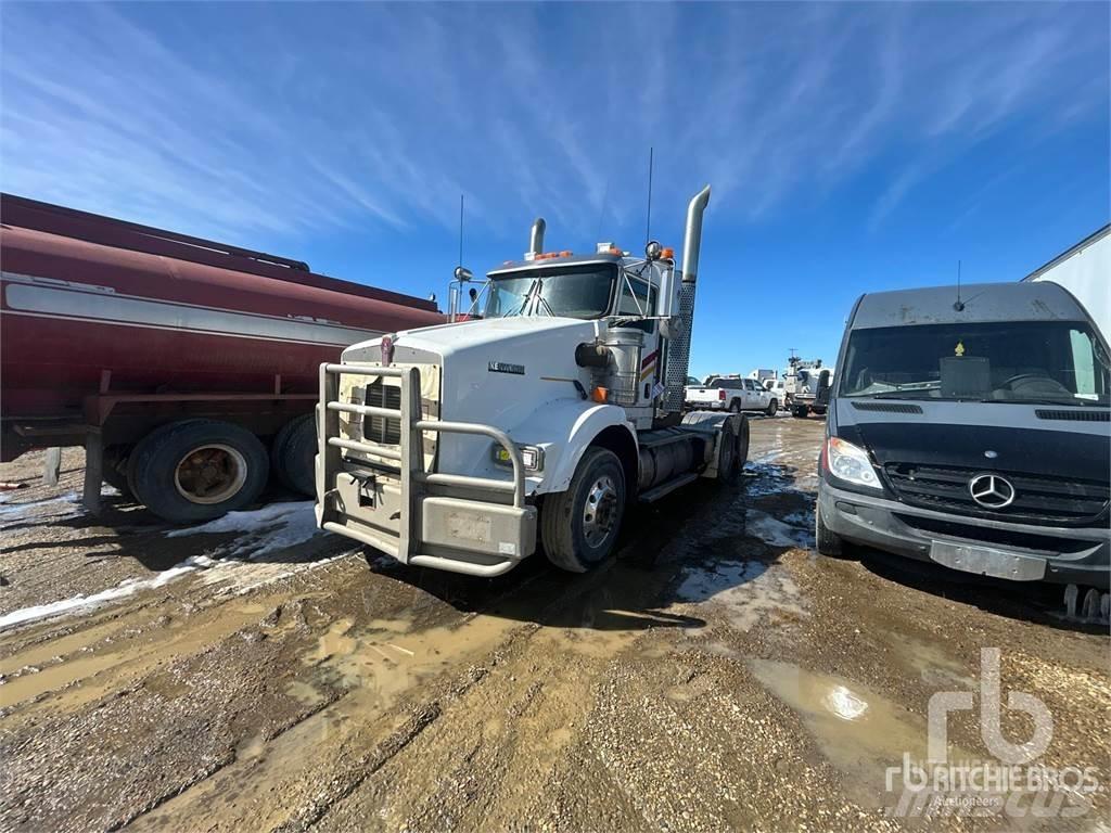 Kenworth T800 Autotractoare