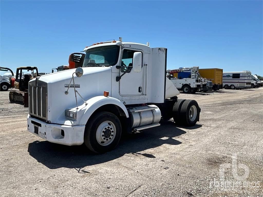 Kenworth T800 Autotractoare