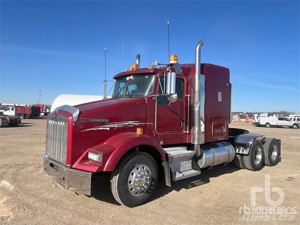 Kenworth T800 Autotractoare