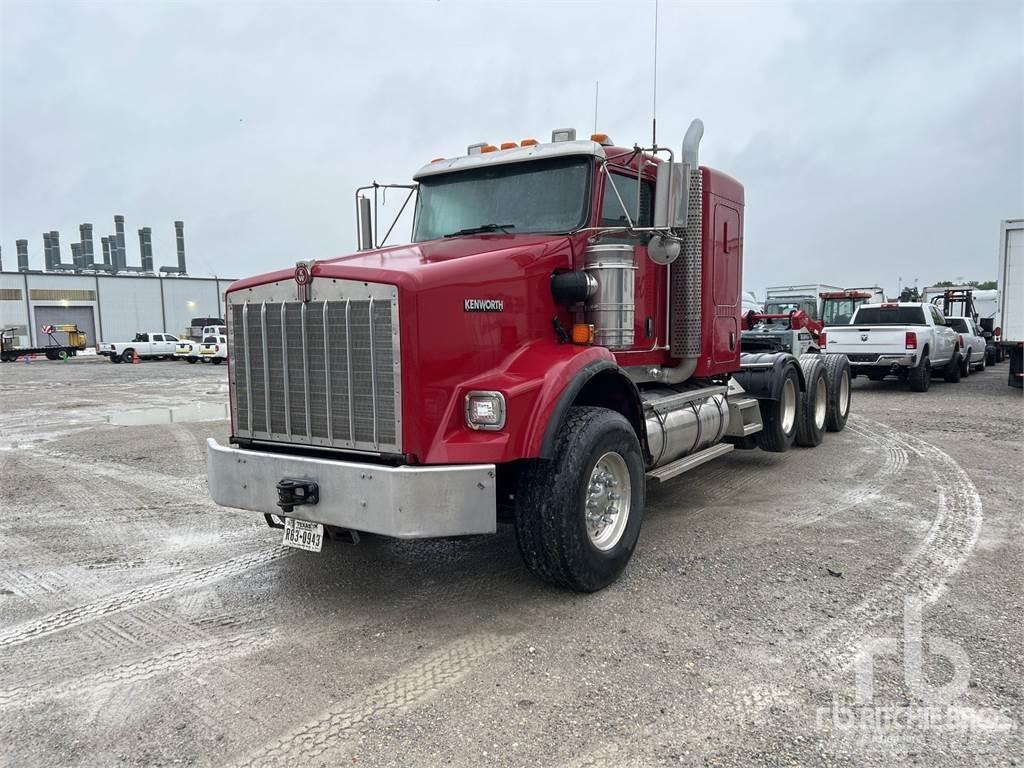 Kenworth T800 Autotractoare