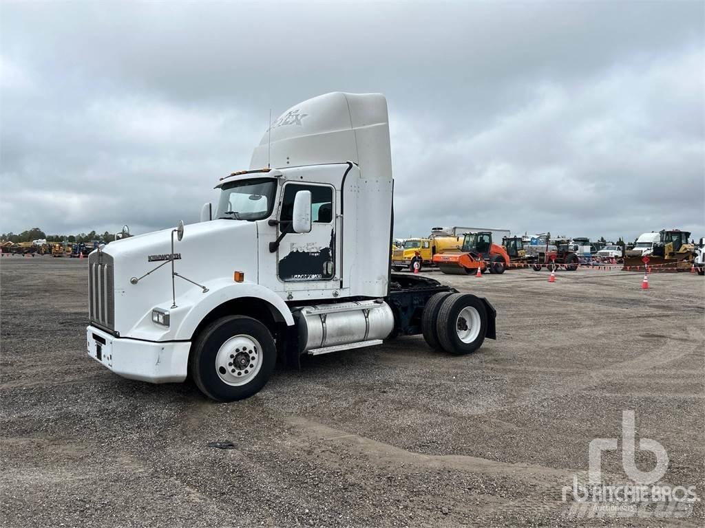 Kenworth T800 Autotractoare