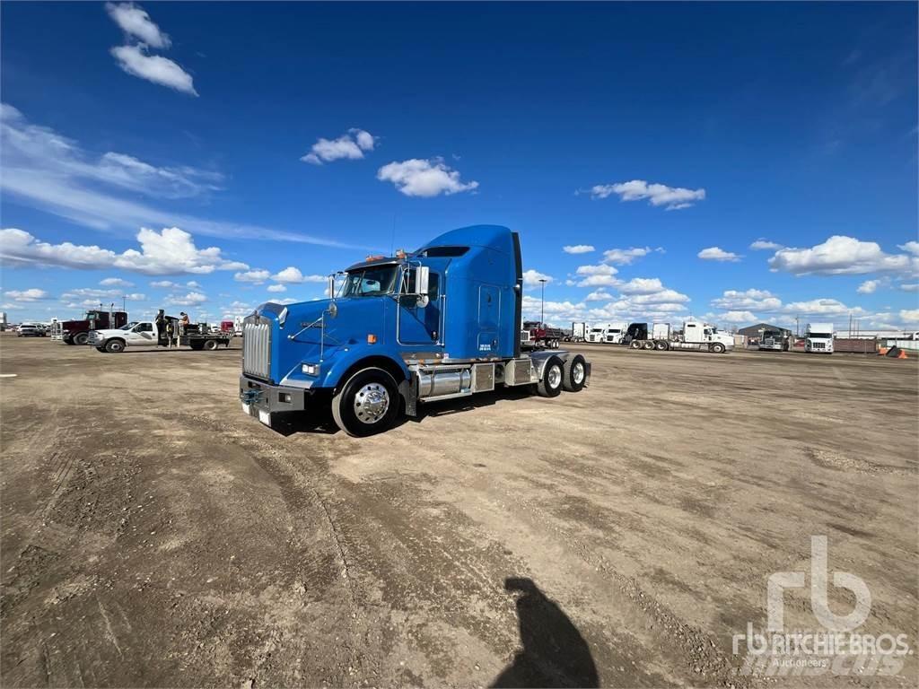 Kenworth T800 Autotractoare