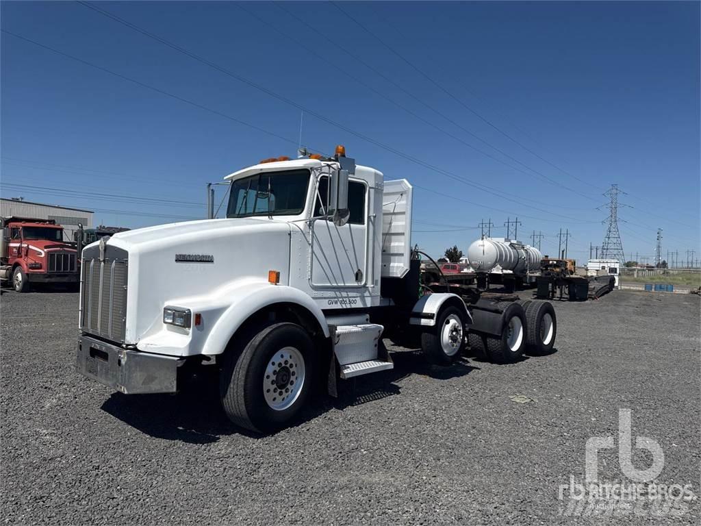 Kenworth T800 Autotractoare