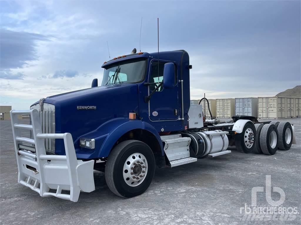 Kenworth T800 Autotractoare