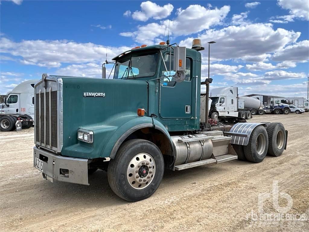 Kenworth T800 Autotractoare