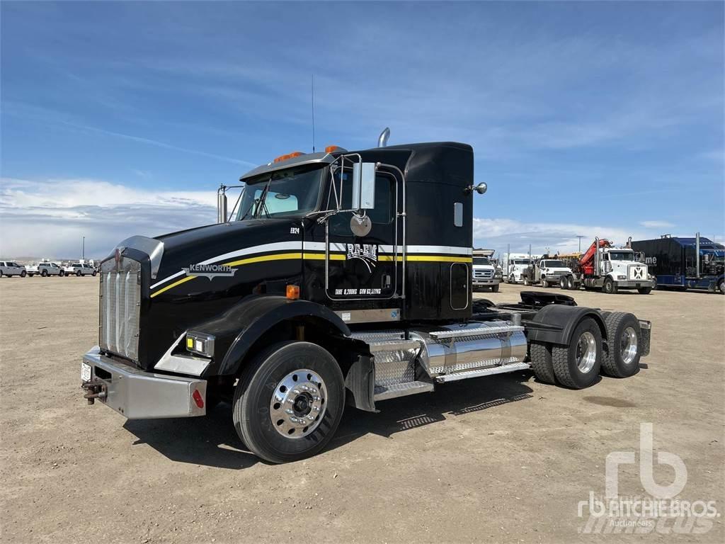 Kenworth T800 Autotractoare