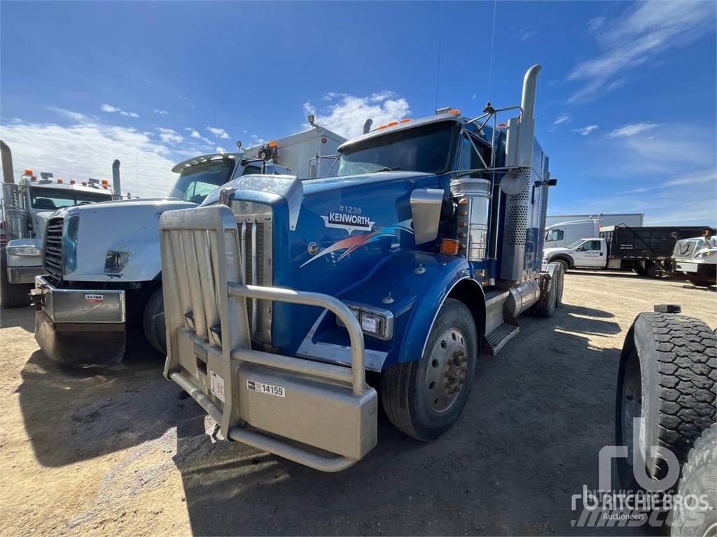Kenworth T800 Autotractoare
