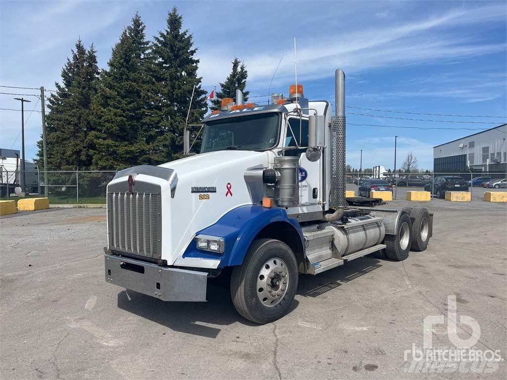 Kenworth T800 Autotractoare