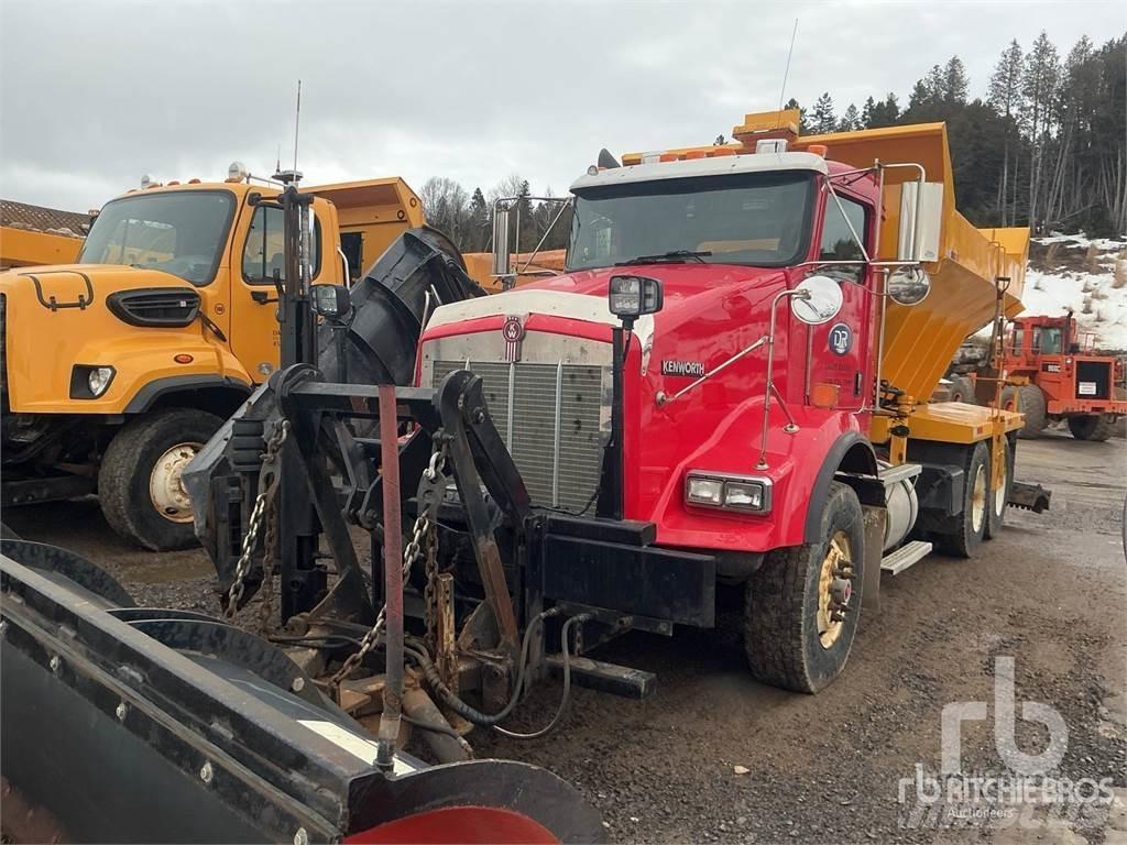 Kenworth T800 Lame pentru dezapezire si pluguri