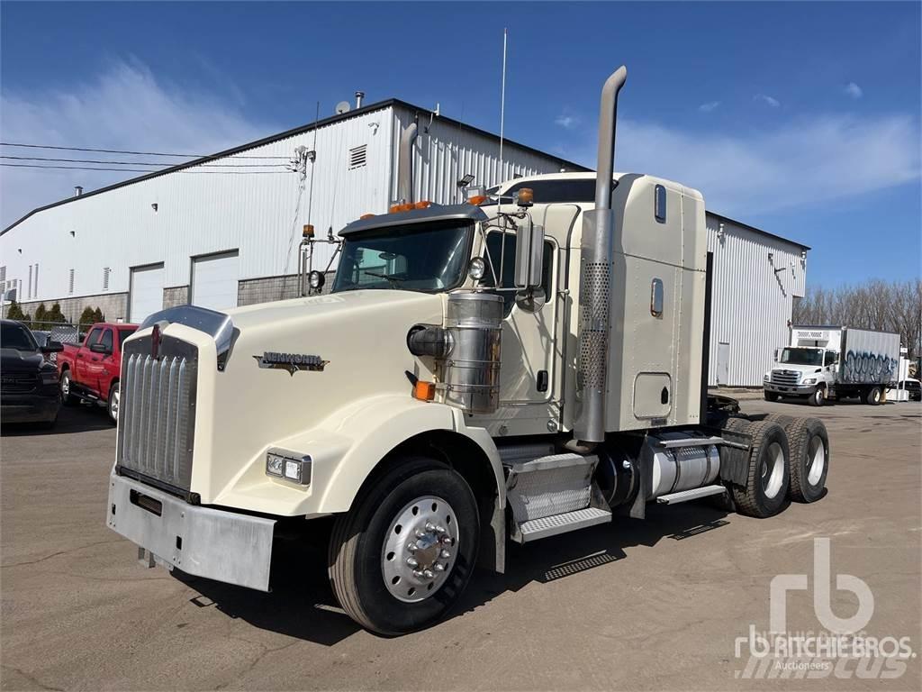 Kenworth T800 Autotractoare