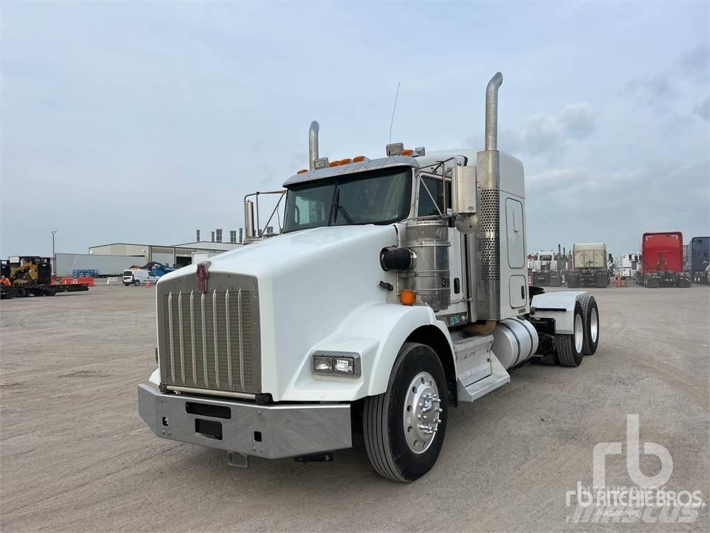 Kenworth T800 Autotractoare