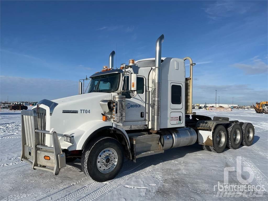 Kenworth T800 Autotractoare