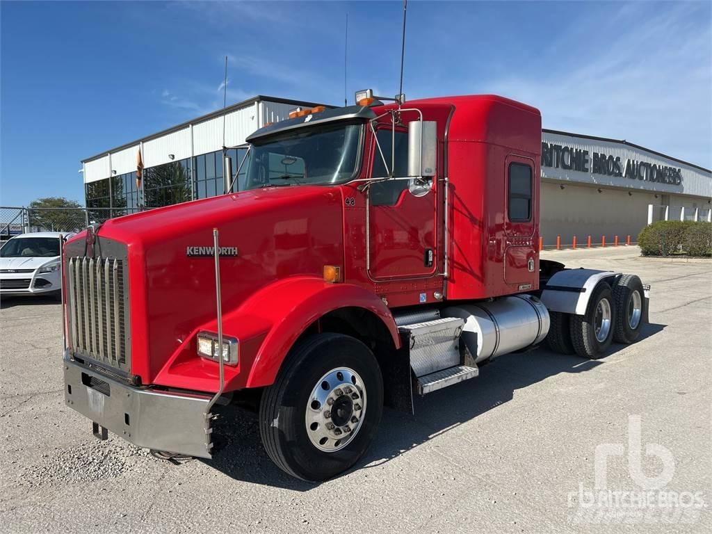 Kenworth T800 Autotractoare
