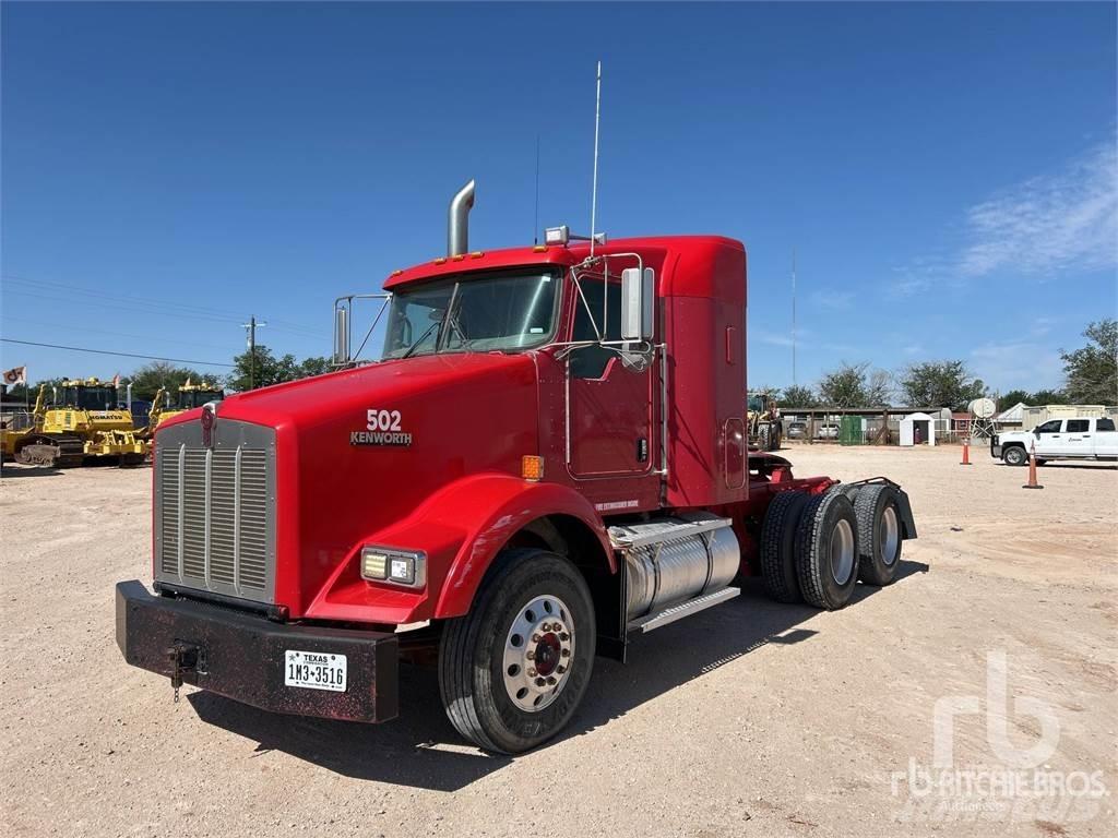 Kenworth T800 Autotractoare