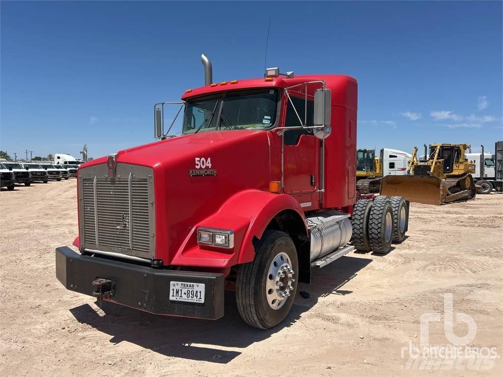 Kenworth T800 Autotractoare