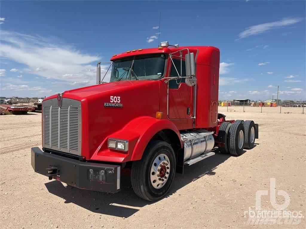 Kenworth T800 Autotractoare