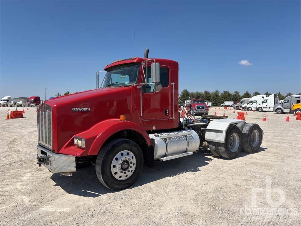 Kenworth T800 Autotractoare