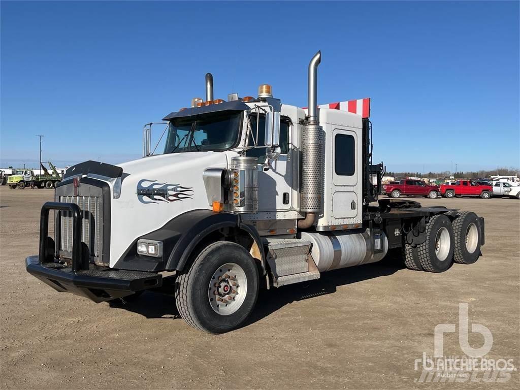 Kenworth T800B Platforma/Troliu