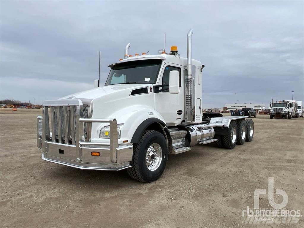 Kenworth T880 Autotractoare