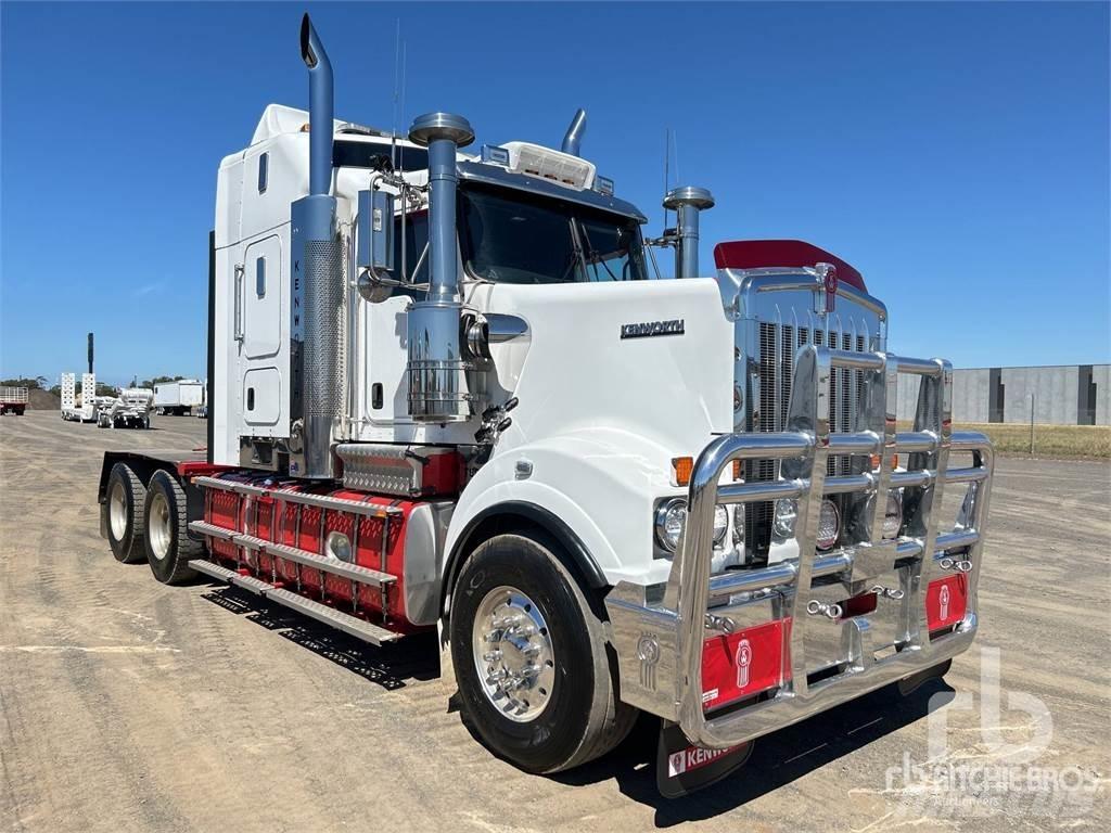 Kenworth T909 Autotractoare