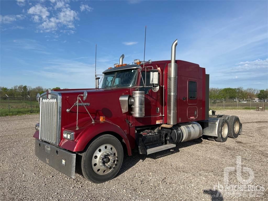 Kenworth W900 Autotractoare