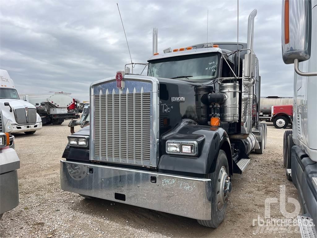 Kenworth W900 Autotractoare