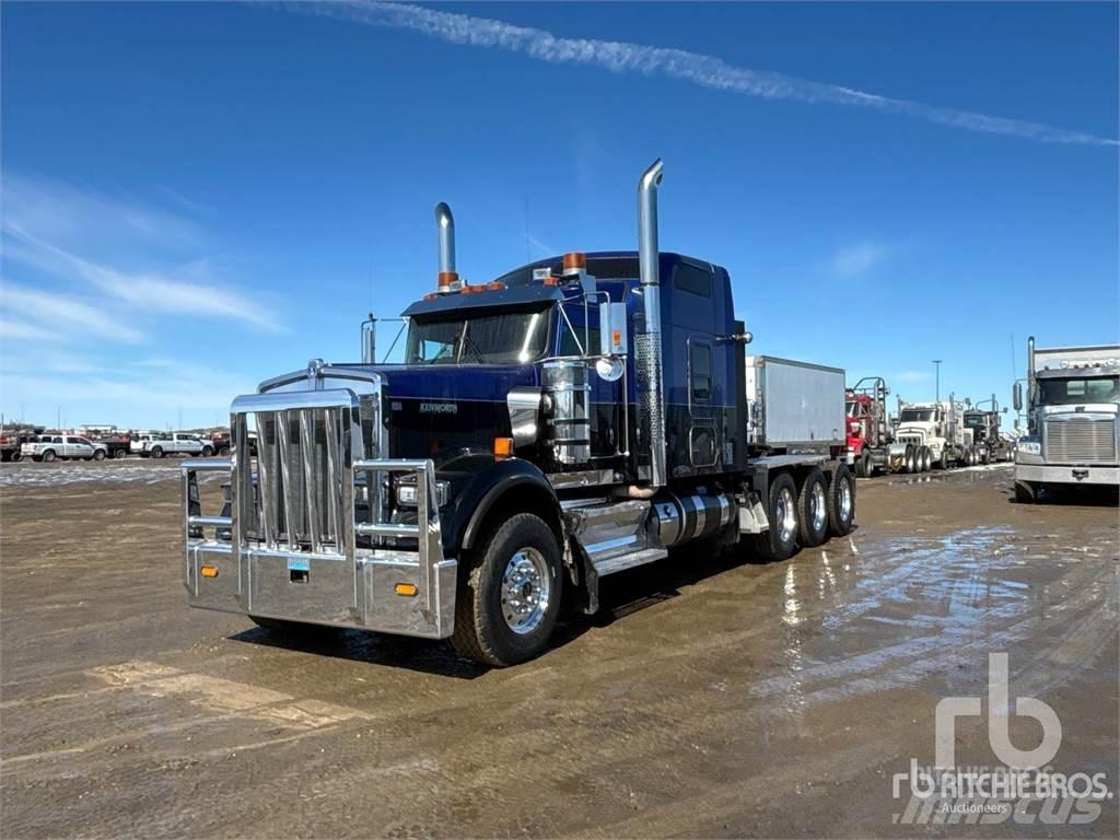 Kenworth W900 Autotractoare