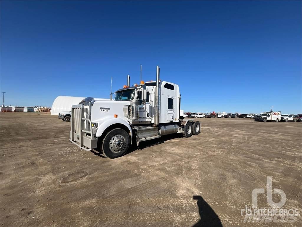 Kenworth W900 Autotractoare