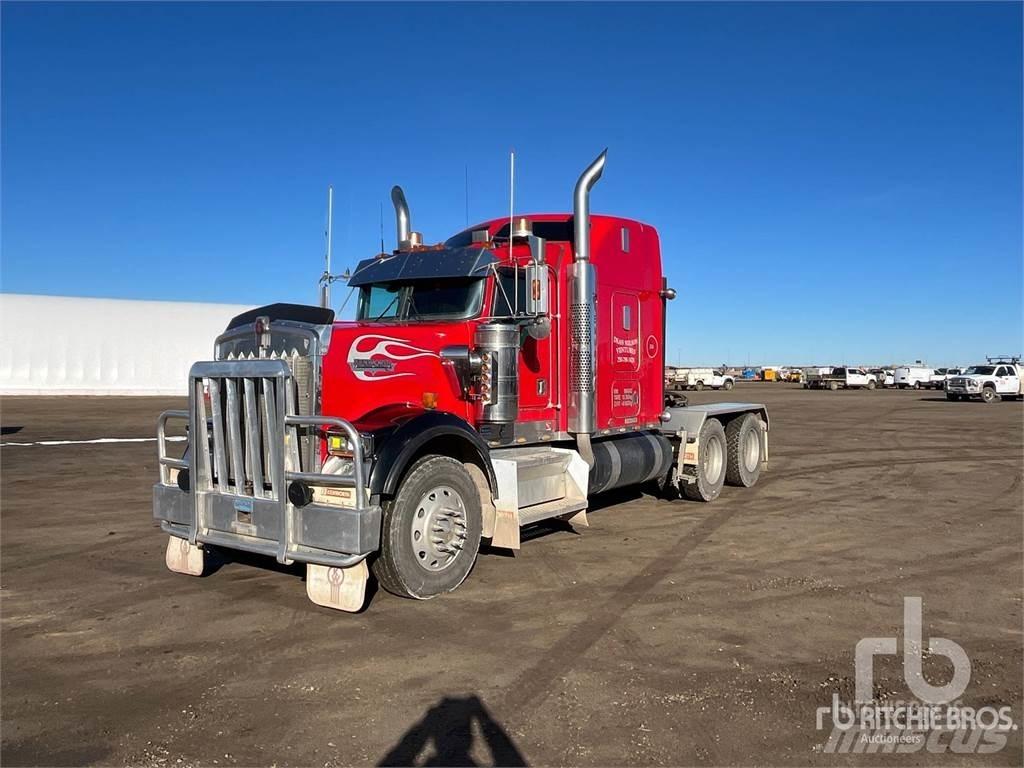 Kenworth W900 Autotractoare