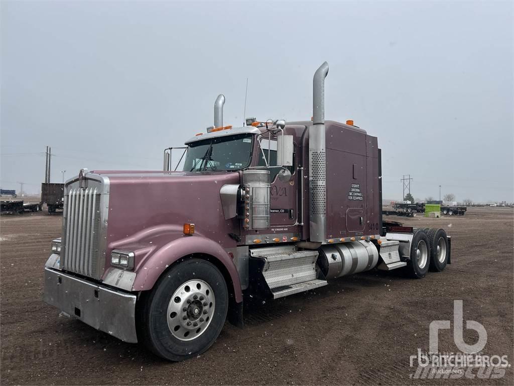 Kenworth W900 Autotractoare