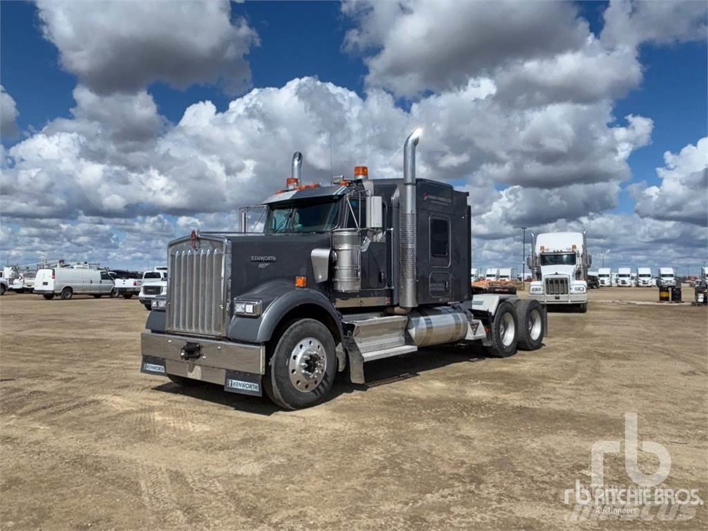 Kenworth W900 Autotractoare