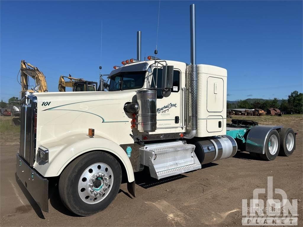 Kenworth W900 Autotractoare