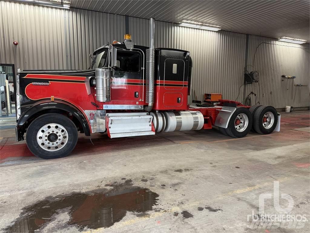 Kenworth W900 Autotractoare
