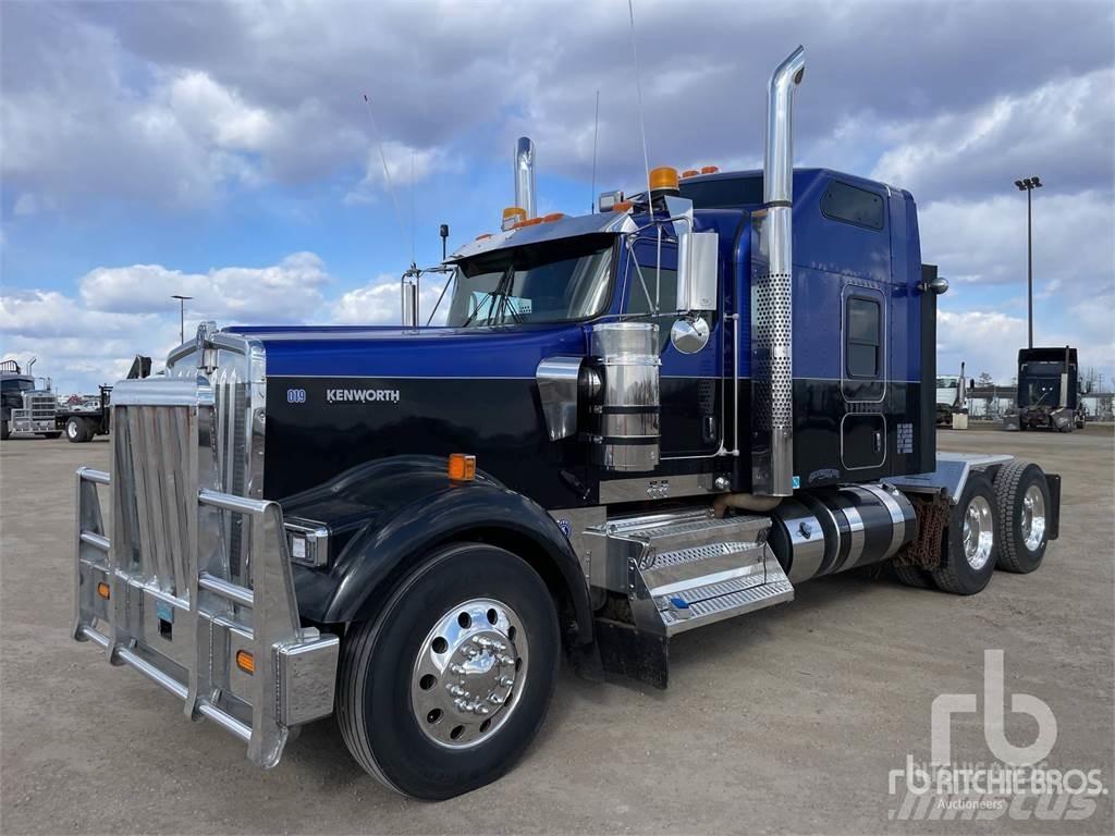 Kenworth W900B Autotractoare
