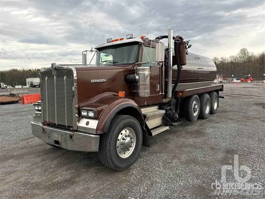 Kenworth W900B Cisterne