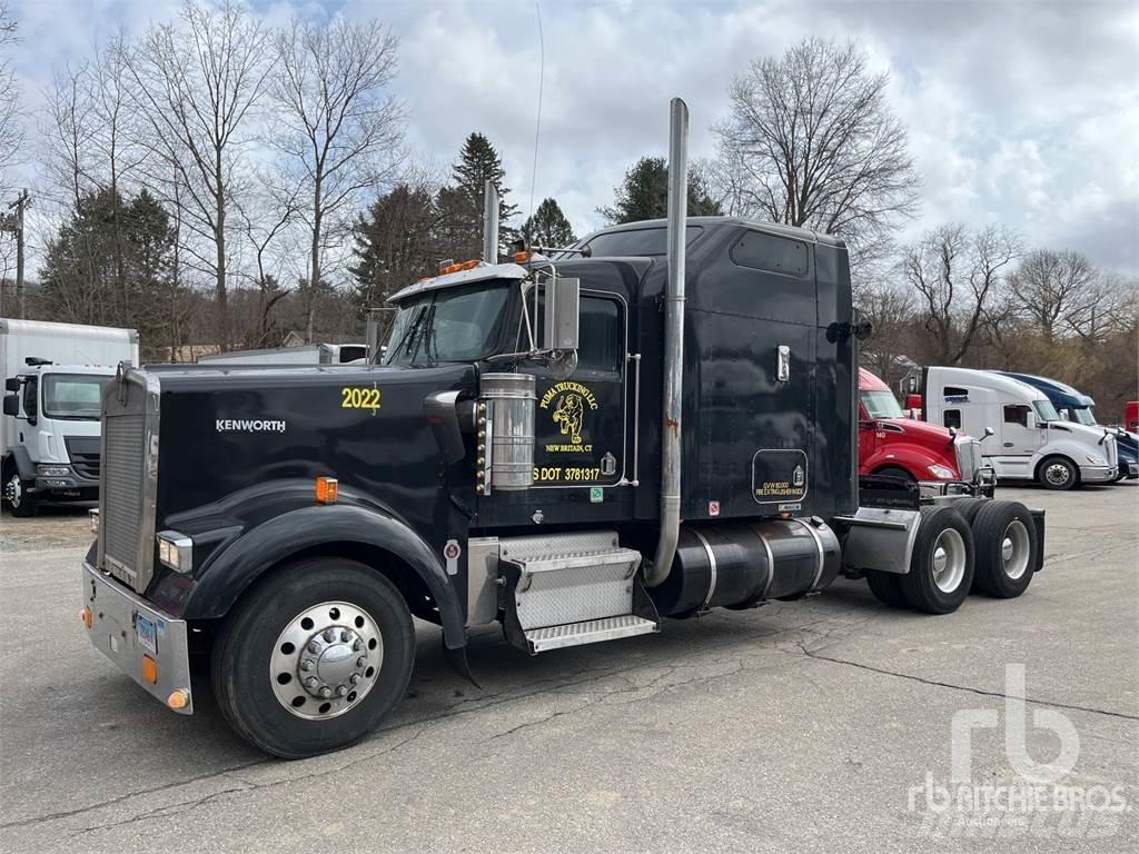 Kenworth W900L Autotractoare