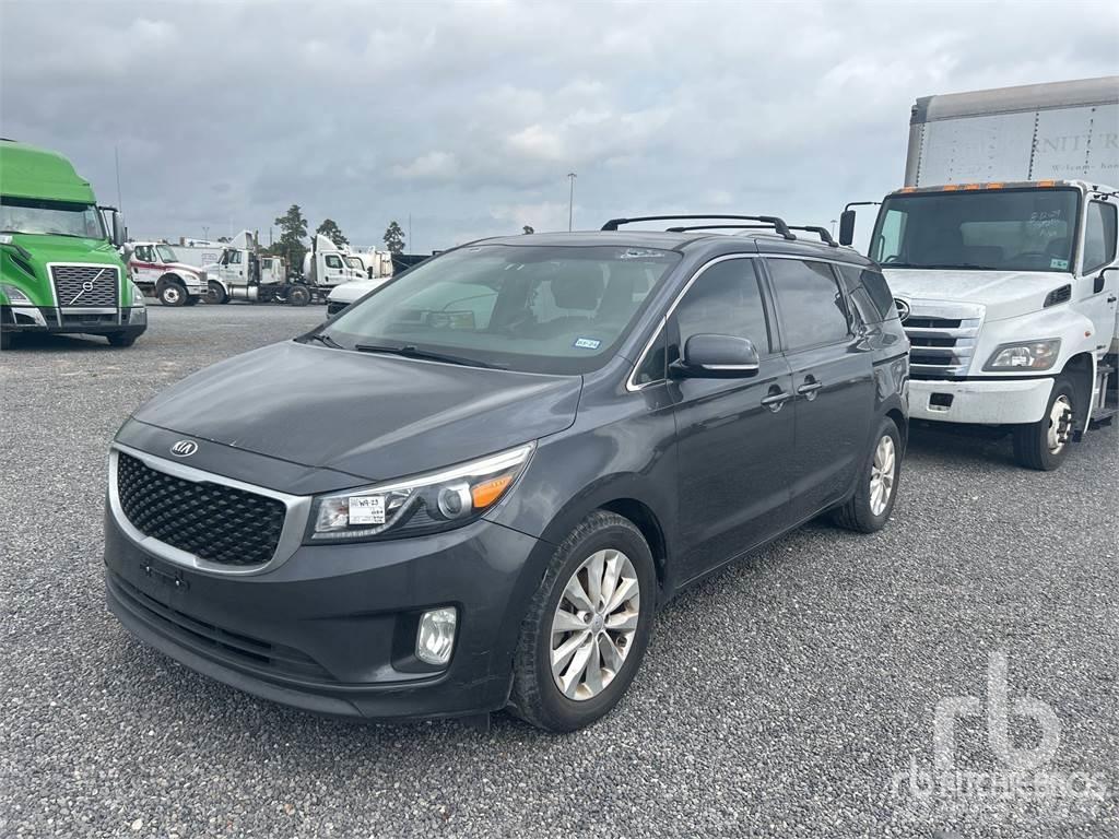 Kia SEDONA Utilitara