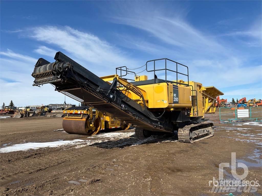 Komatsu BZ200 Cernuitoare