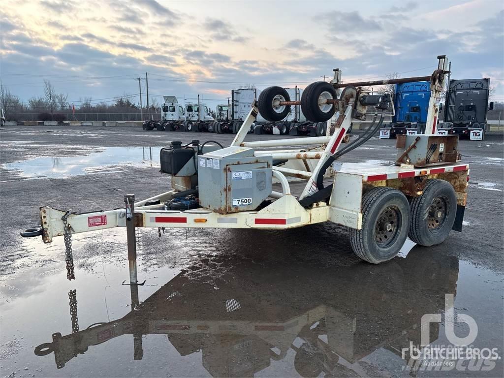 Larson 7500 Alte remorci