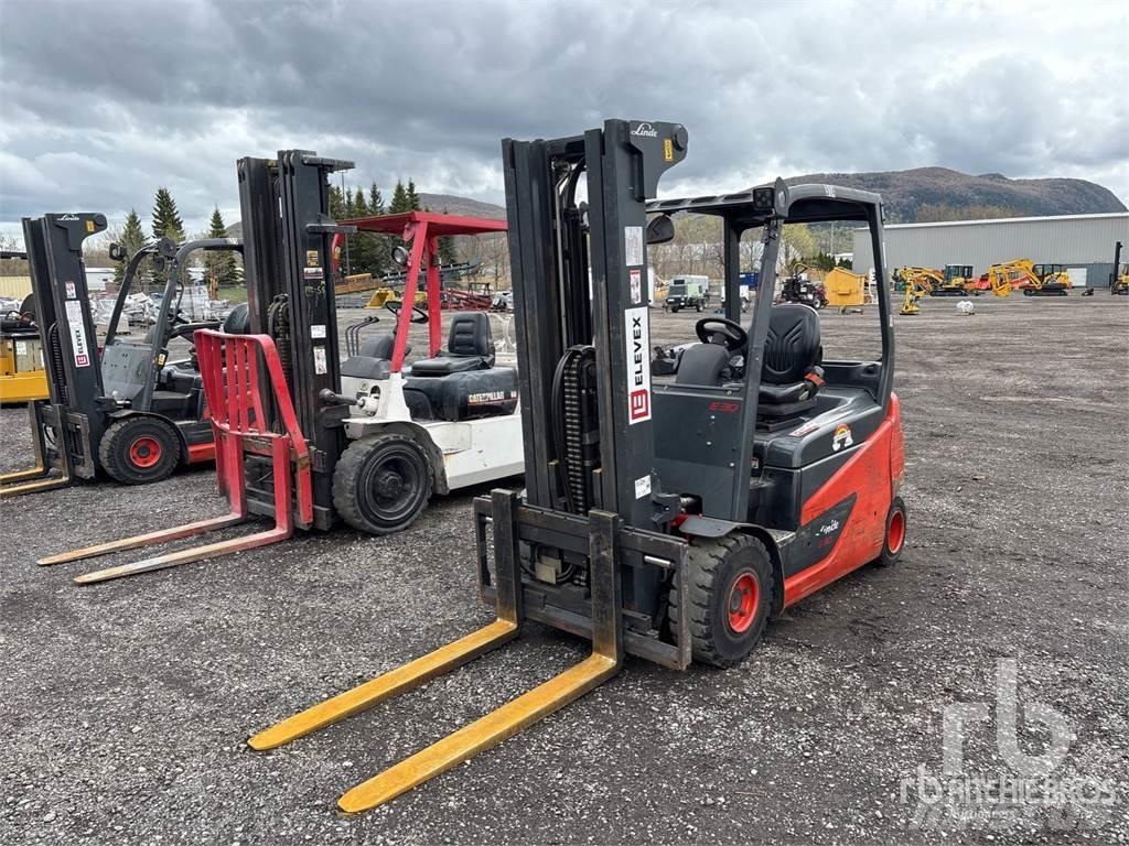 Linde E30S Stivuitor electric