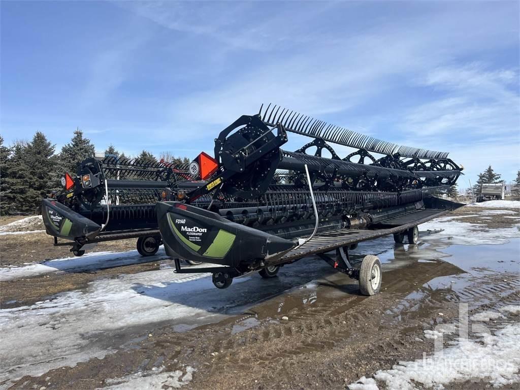 MacDon FD140 Combine capete pentru culegatoare