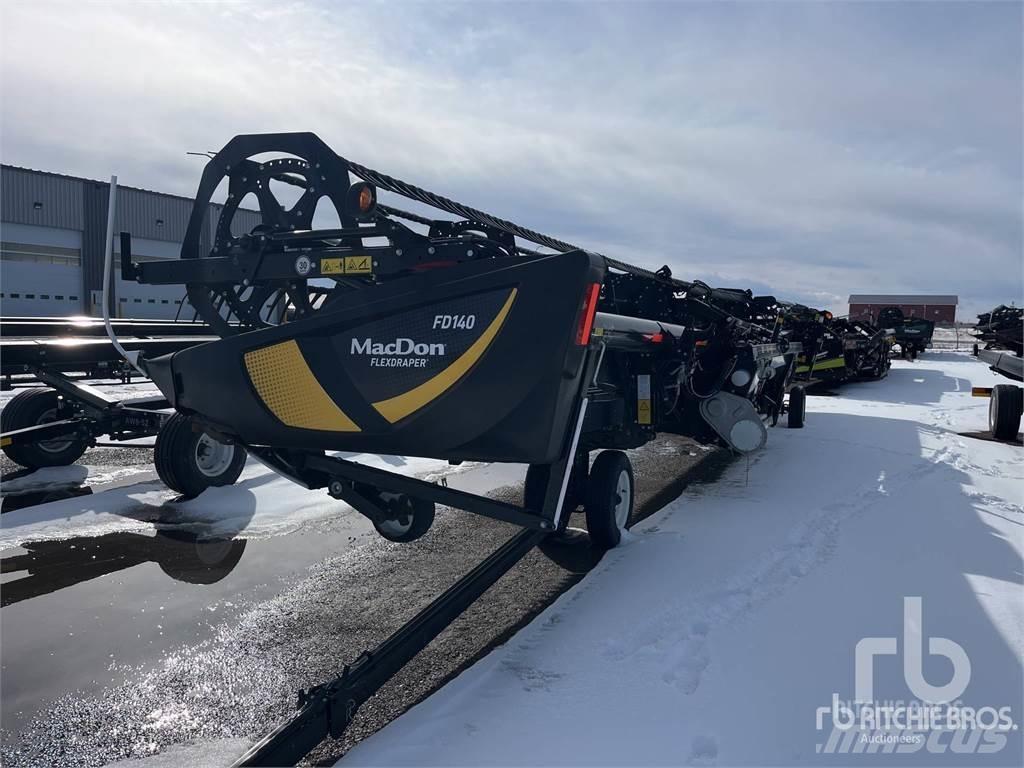 MacDon FD140 Combine capete pentru culegatoare
