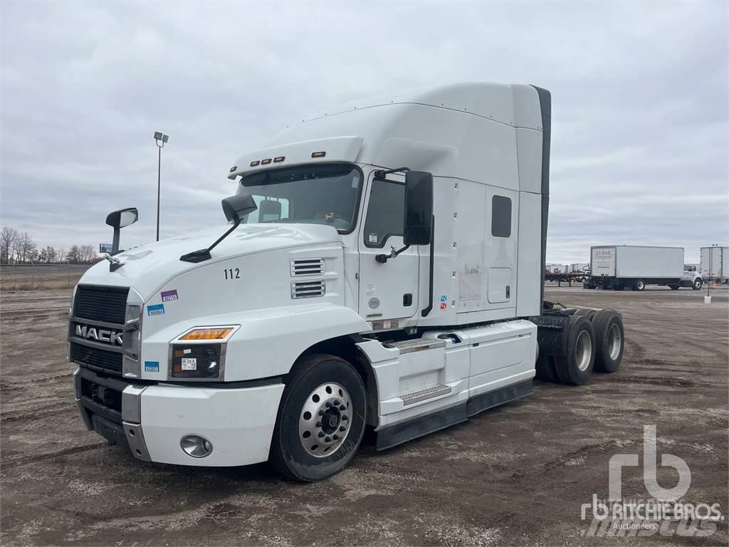 Mack ANTHEM Autotractoare
