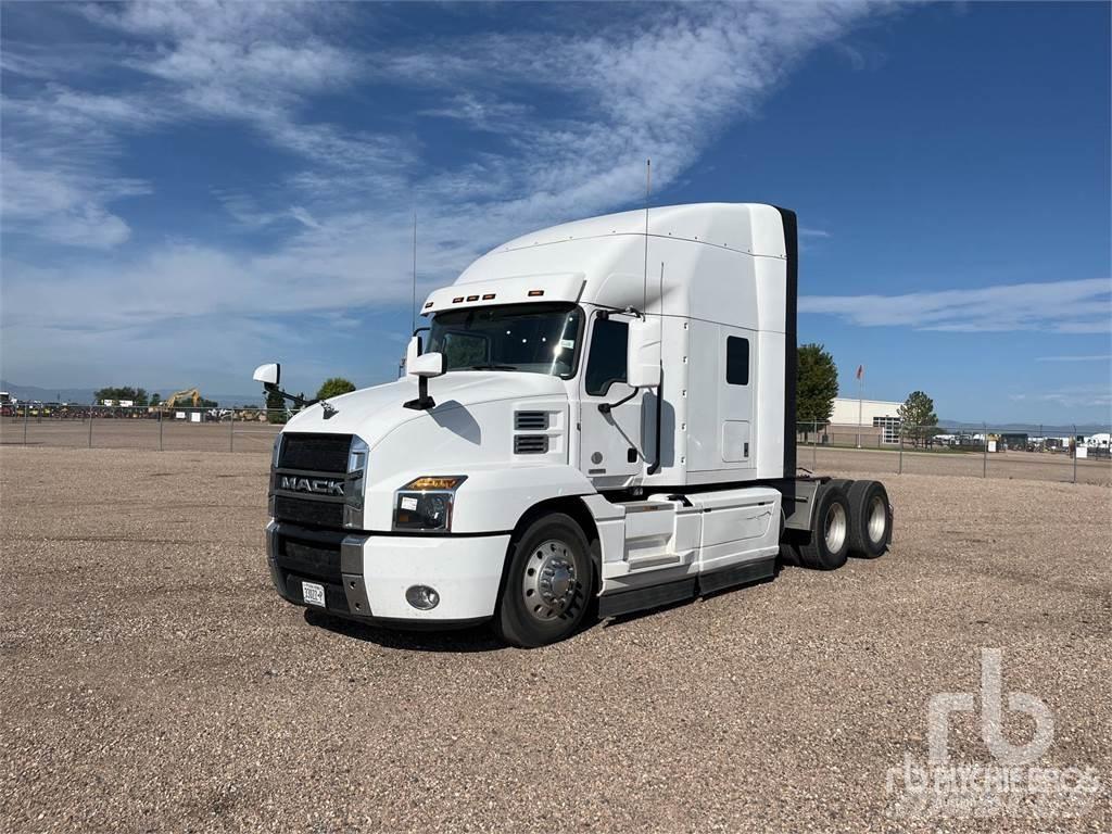 Mack ANTHEM Autotractoare