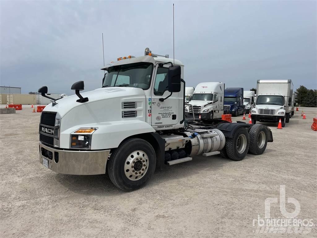 Mack ANTHEM Autotractoare