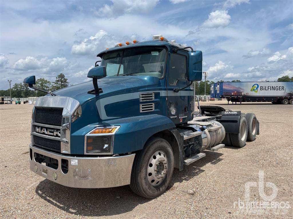 Mack ANTHEM Autotractoare