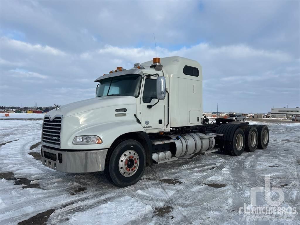 Mack CXU614 Autotractoare