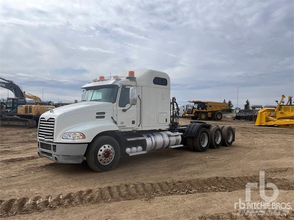 Mack CXU614 Autotractoare