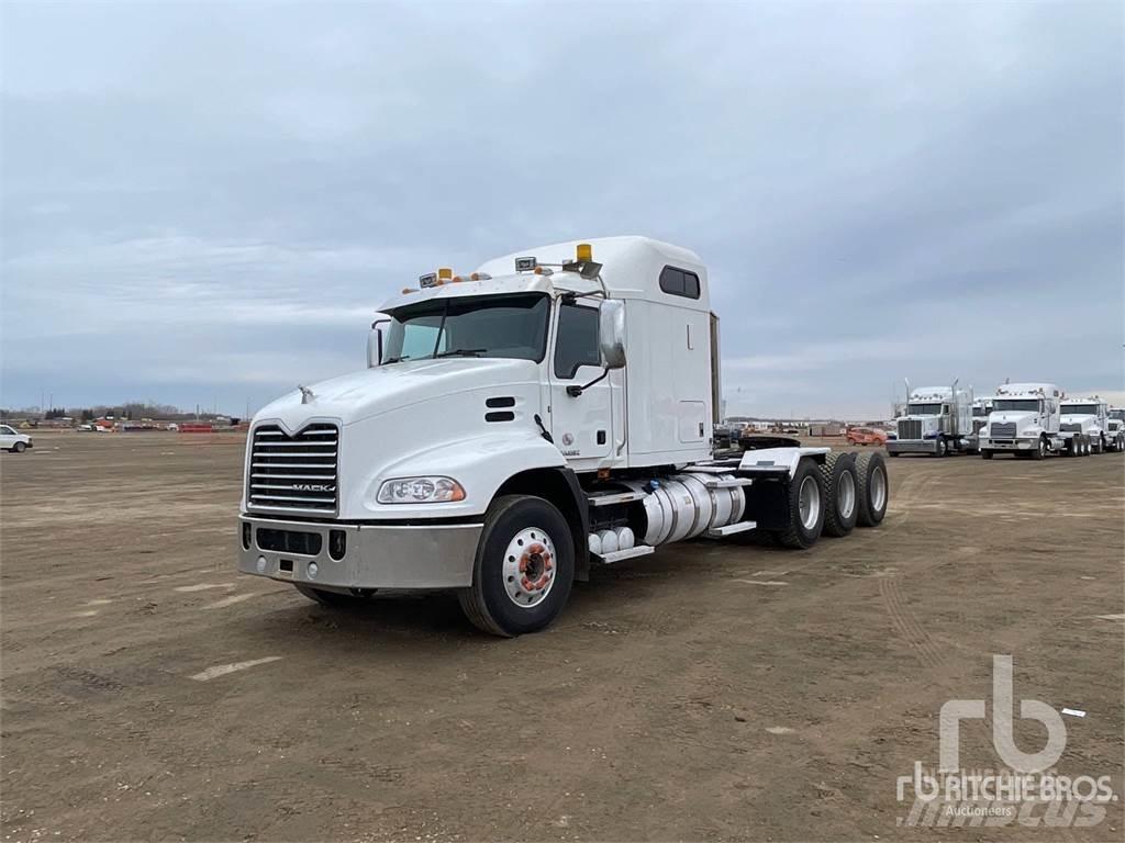 Mack CXU614 Autotractoare